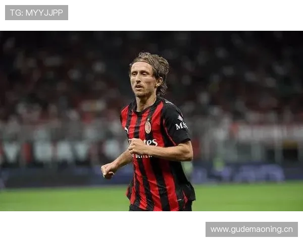 强强对话一打就崩？AC米兰表面硬气，实则撑不住了