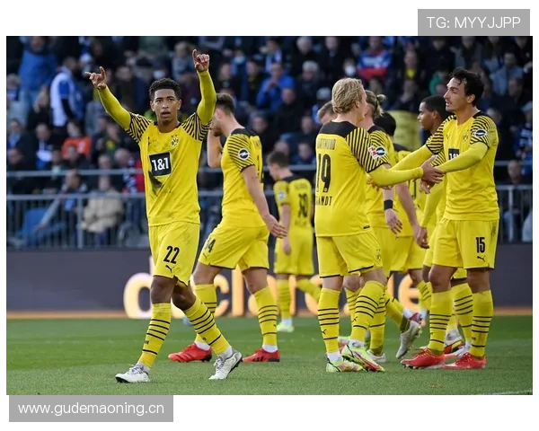 多特蒙德节奏混乱，中场缺乏稳定支撑对赛季表现造成影响